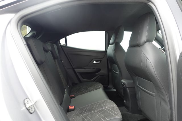 Fahrzeugabbildung Opel Mokka 1.2 Turbo GS KlimaA,LED,SHZ,Kam.,PDC