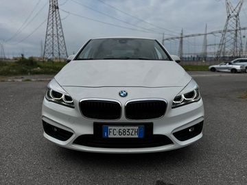 BMW 218 Active Tourer - 2