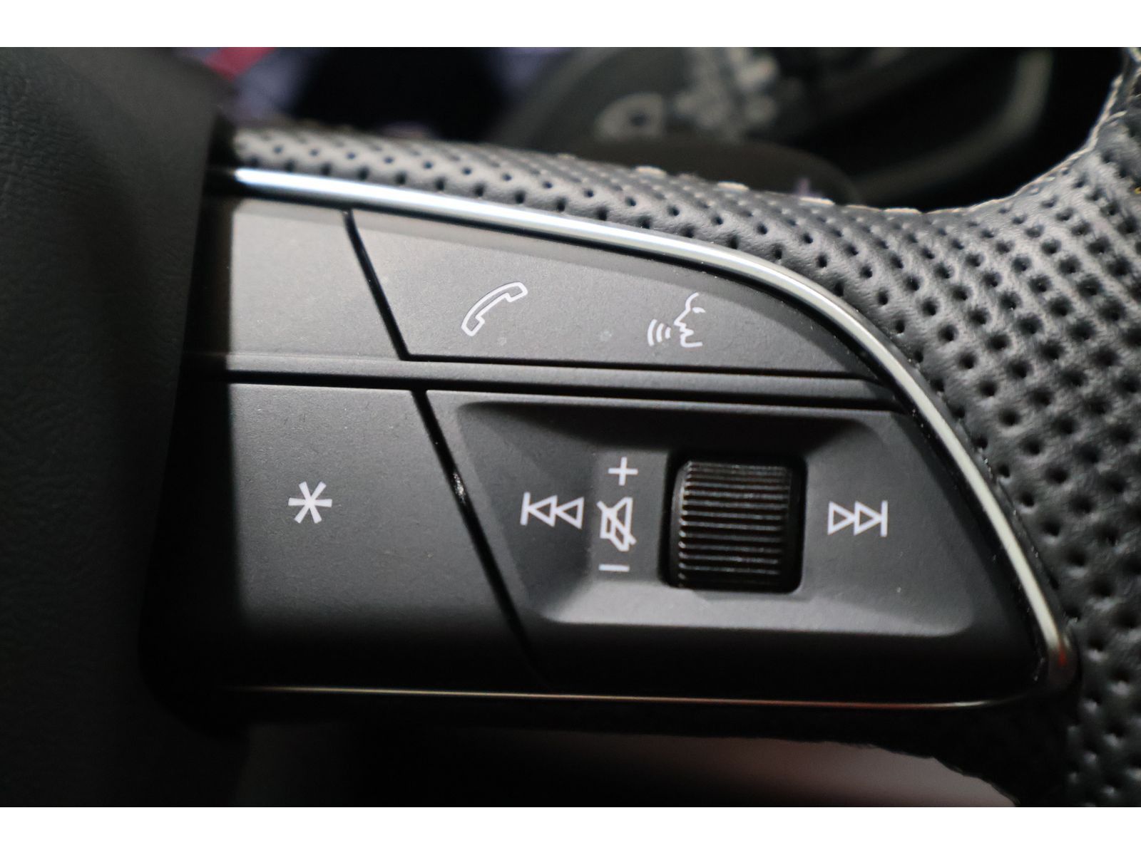 Audi Q8 55 TFSI quattro S line*B&O*PDC*R-Kamera * foto 20