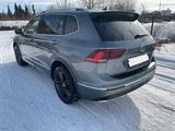 Volkswagen Tiguan Allspace R-Line Ext.  2.0 TDI 176kW 4.Mot - Volkswagen Tiguan Allspace in Kiel