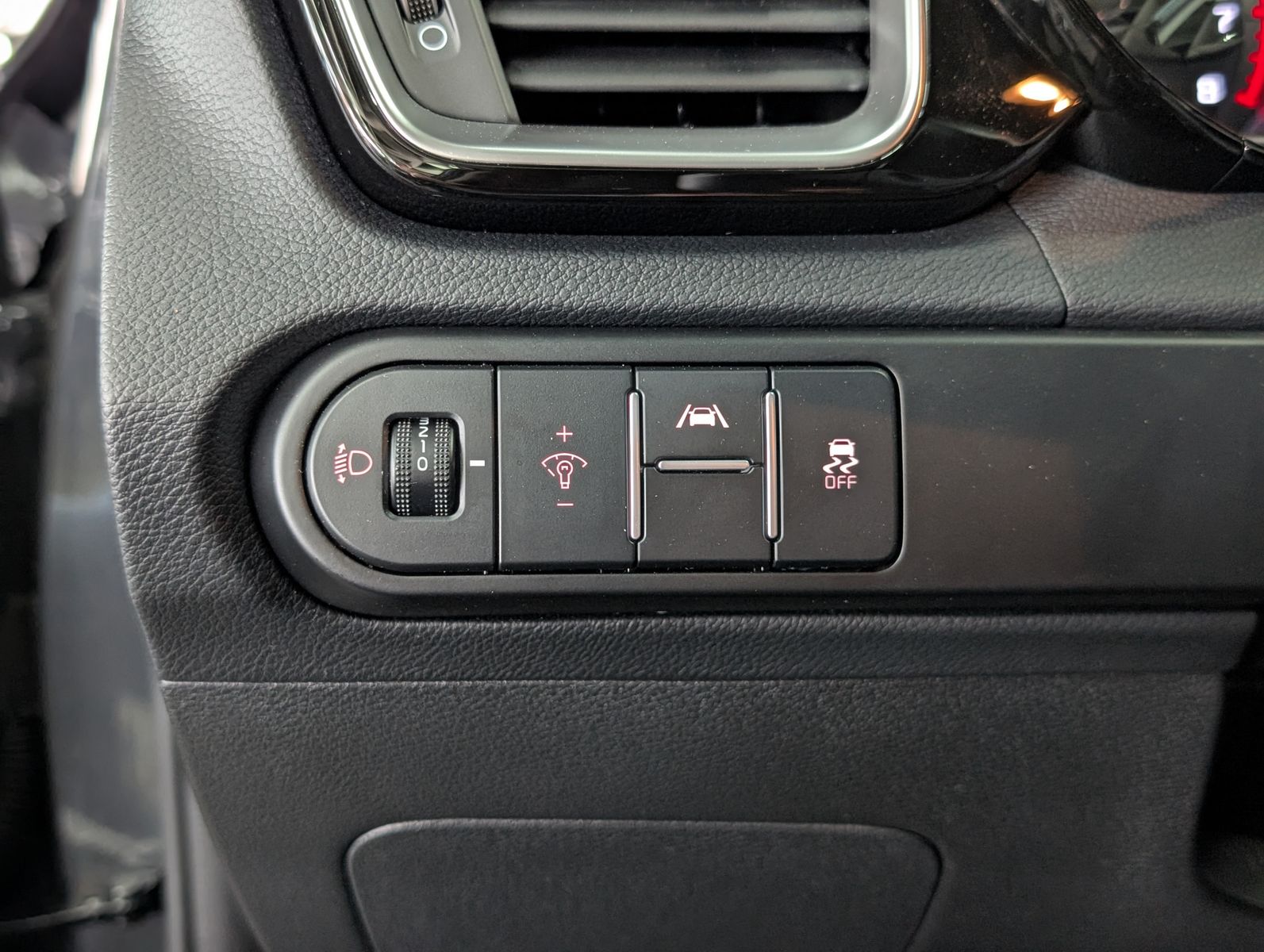 Fahrzeugabbildung Kia cee'd Sportswagon 1.5 Spirit SCC JBL KAM 7J Gar.