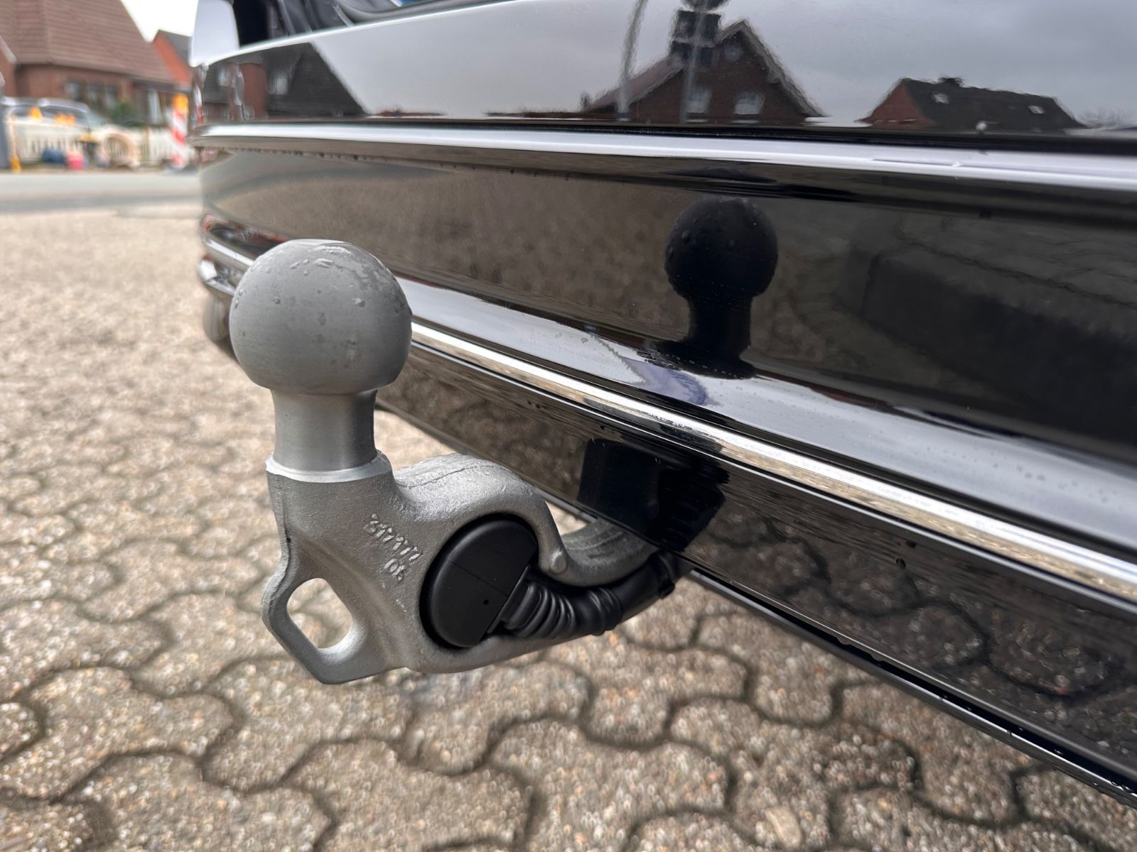 Fahrzeugabbildung Volkswagen Passat Variant 2.0 TDI Elegance Matrix/AHK/Navi