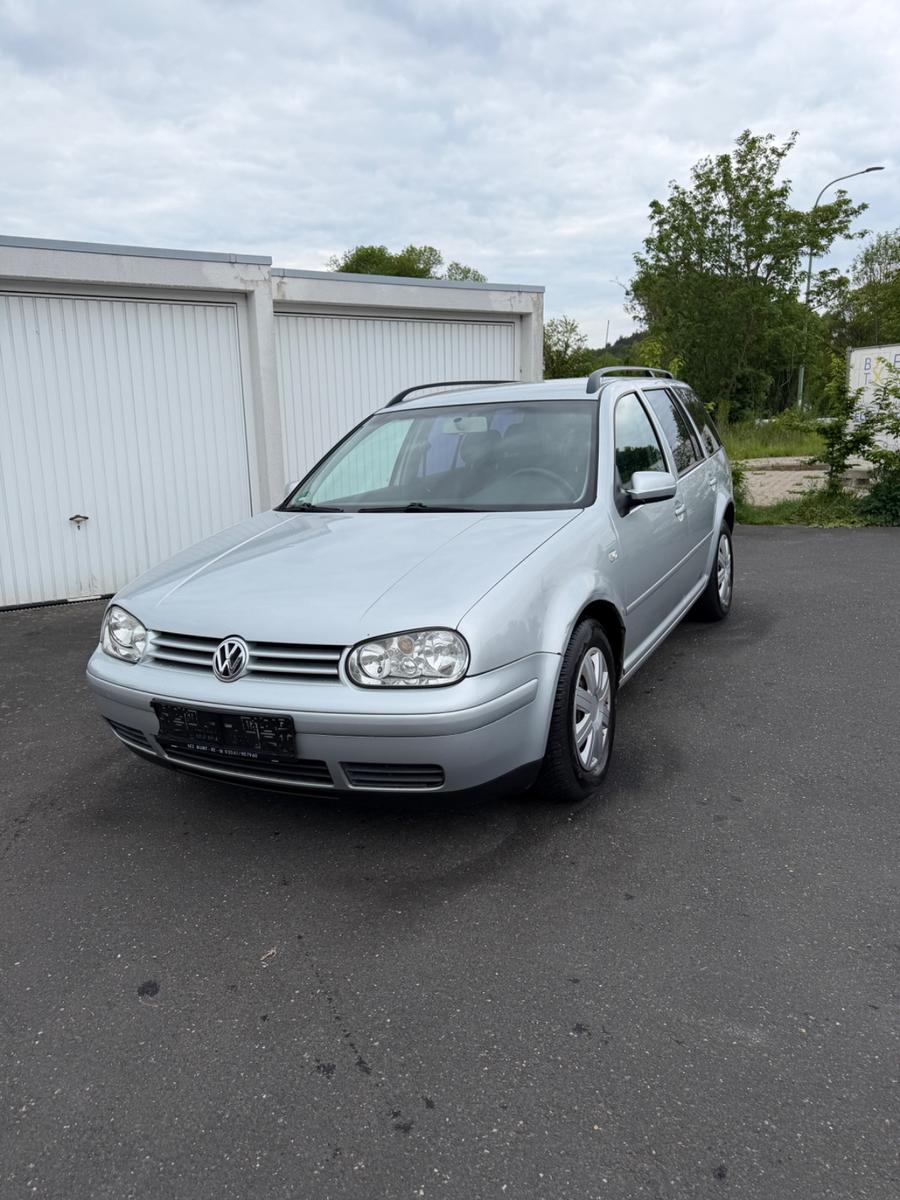Volkswagen Golf IV Variant 1.4/ Anhängerkupplung/Klima/TÜV