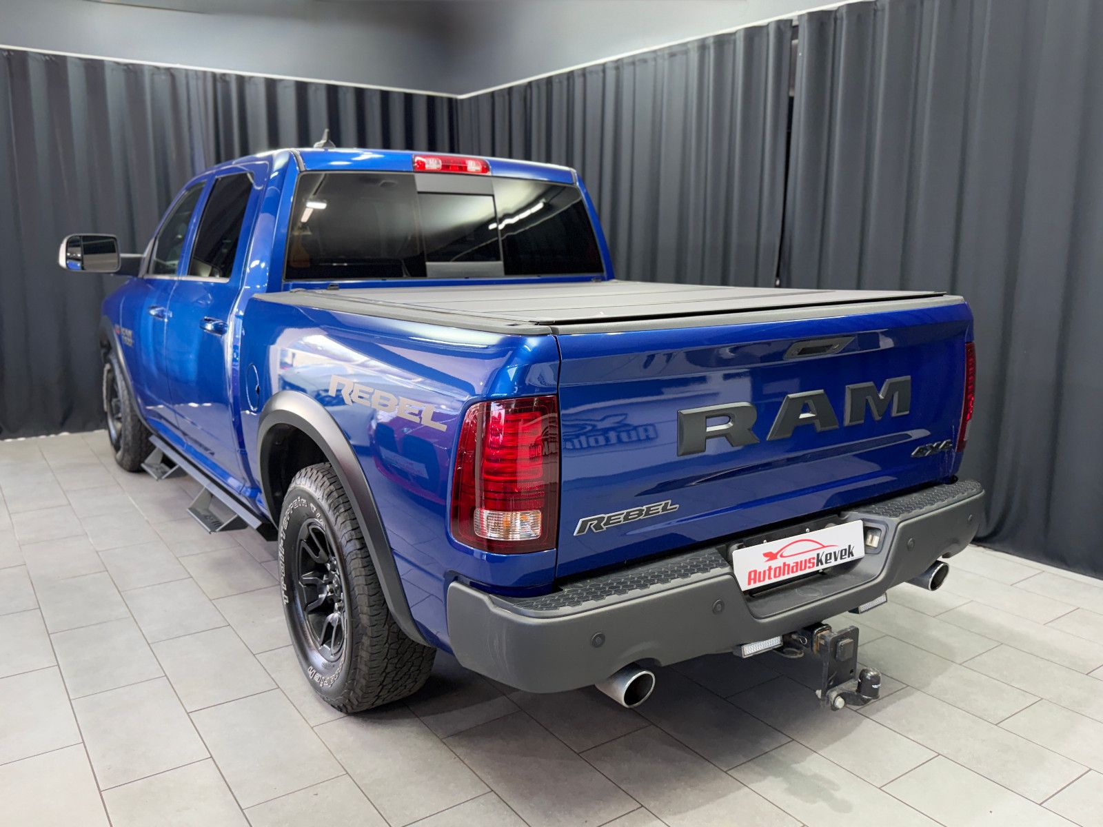 Fahrzeugabbildung Dodge Dodge RAM 1500 5.7 V8 4x4 REBEL|LPG|NAVI|KAMERA|