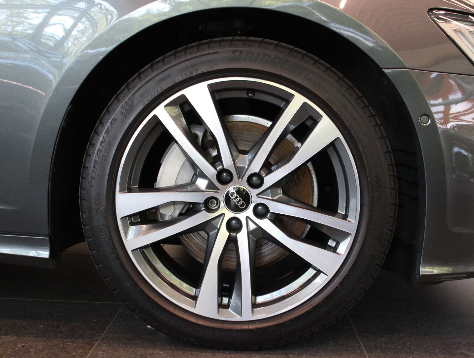 Fahrzeugabbildung Audi A6 Avant 45TDI quattro sport Standhzg.*Pano*360°
