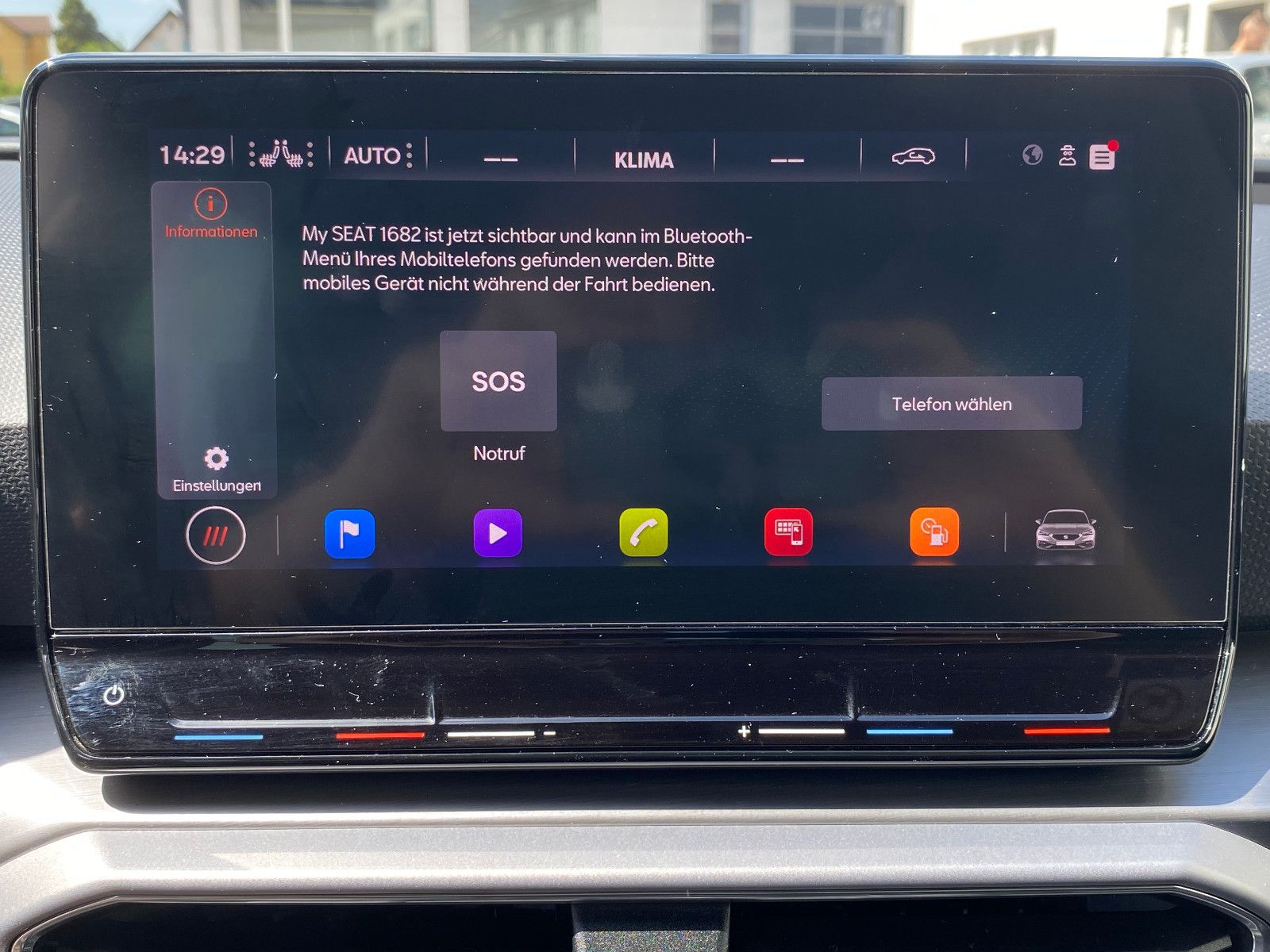 Fahrzeugabbildung SEAT Leon FR 1,5 eTSI DSG *NAVI*PLA*ASSIST-PAKET