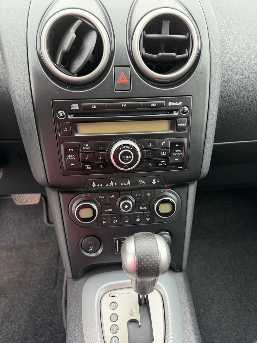 Nissan Qashqai+2 2008 — photo 18