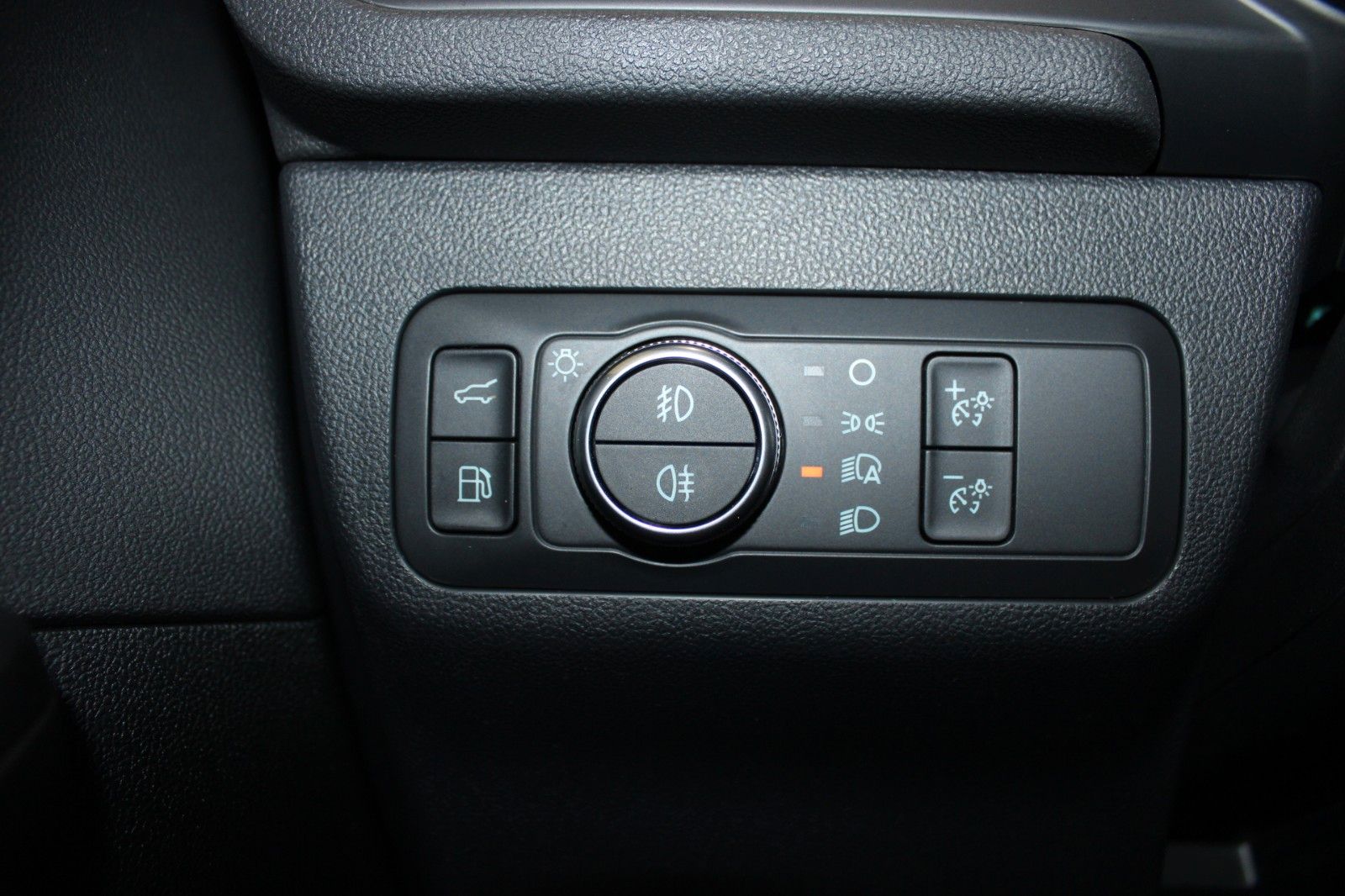 Fahrzeugabbildung Ford Kuga 2.5 PHEV ST-Line X LED B&O HUD ACC WinterP