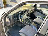 Opel Omega A 3000 24V - Opel Omega mit Benzin-Antrieb