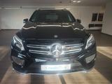 Mercedes-Benz GLE 350 d 4Matic AMG 2* Panorama LED Intelligent - Mercedes-Benz GLE 350: 4matic