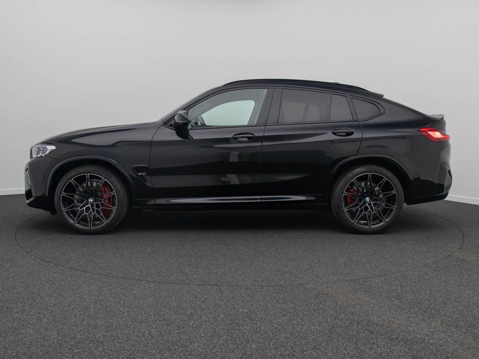 Fahrzeugabbildung BMW X4 M Competition M Driver´s 360°Laser DAB 21Zoll