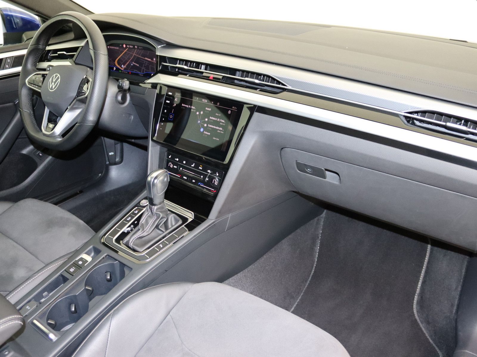 Volkswagen Arteon 2.0 TSI R-Line AHK PANO LED ACC NAVI SHZ foto 11
