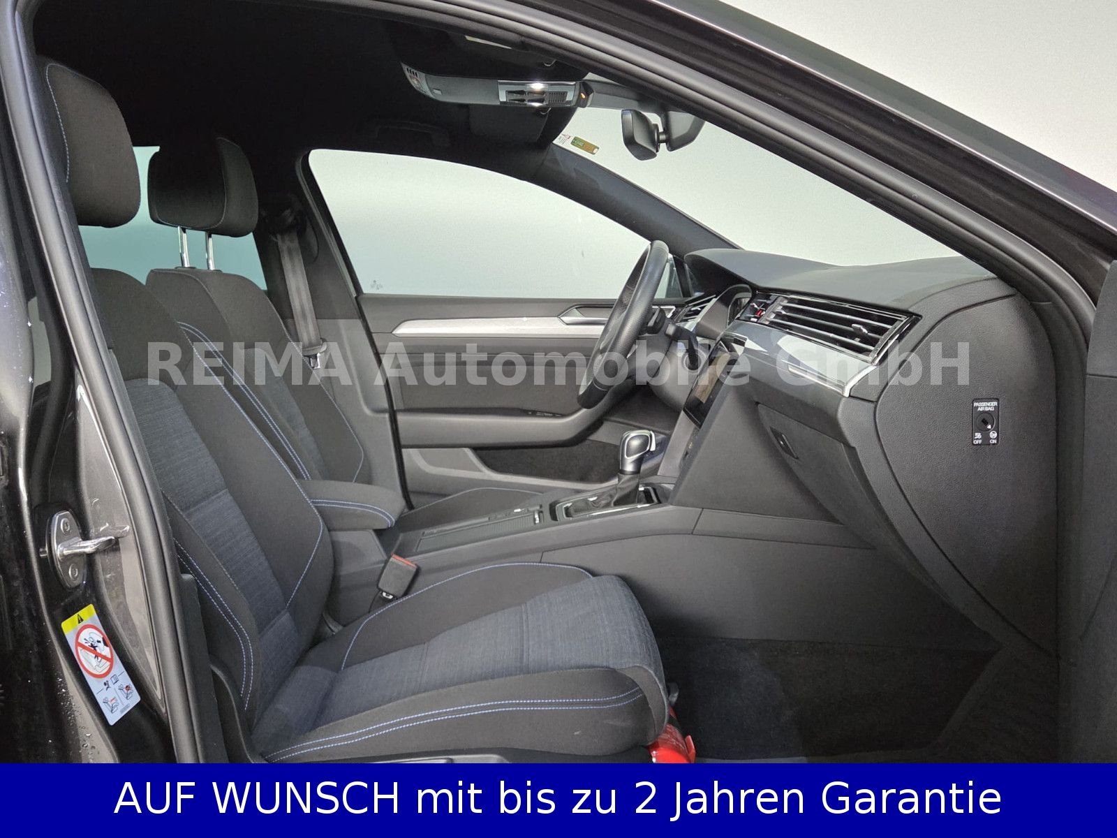 Fahrzeugabbildung Volkswagen Passat Variant 1,4i GTE Hybrid, Massage, LED