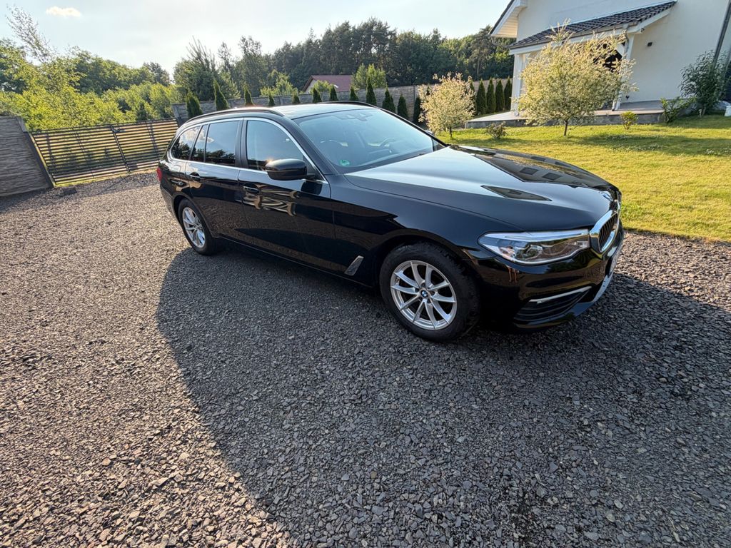 Image of BMW 520