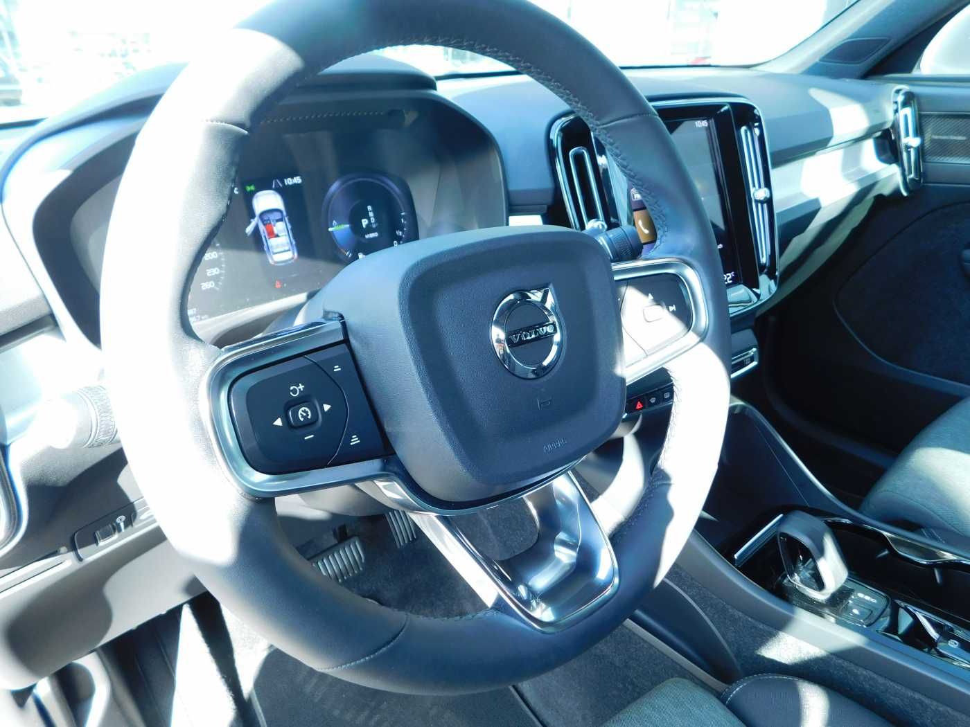 Fahrzeugabbildung Volvo XC40 Plug-In-Hybrid T4 Recharge DKG Plus Bright