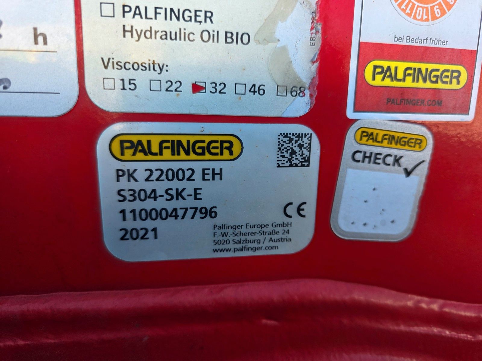 Fahrzeugabbildung Mercedes-Benz Actros 2551 L 6x2 Palfinger PK22002 Funk Solo