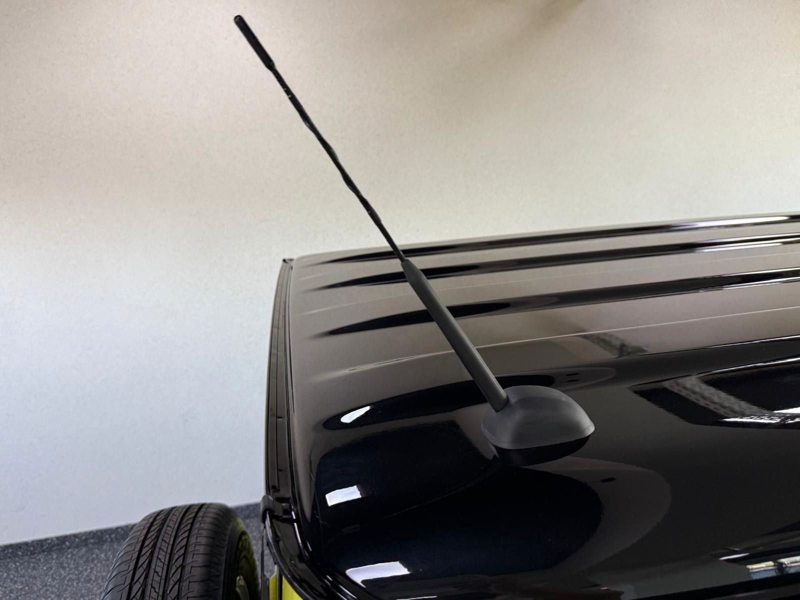 Fahrzeugabbildung Suzuki Jimmy GLX 4-TÜRER AUTOMATIK
