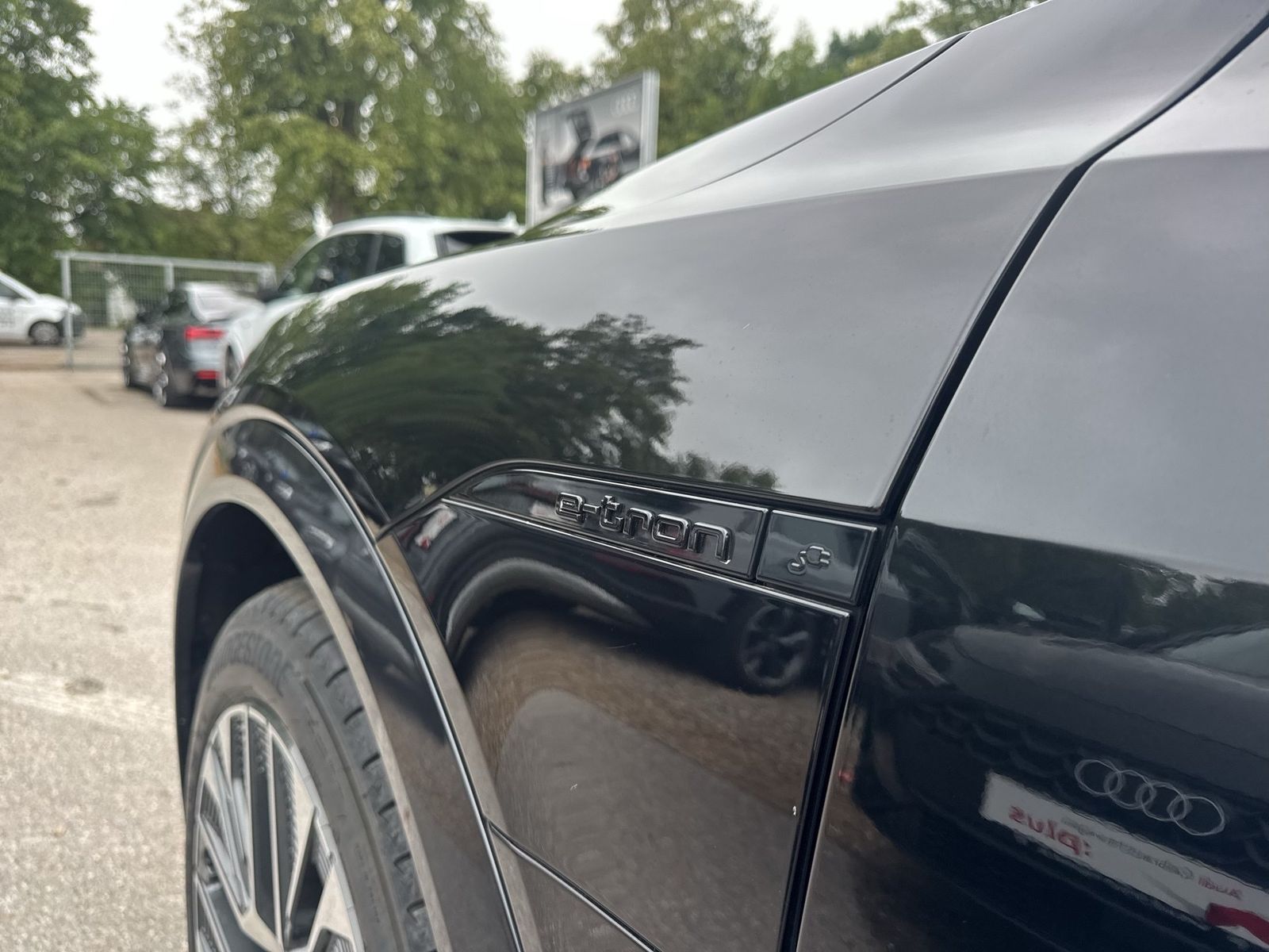 Audi Q8 e-tron - Bild 24