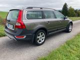 Volvo XC70 D5 AWD Momentum  - Volvo XC70: Momentum