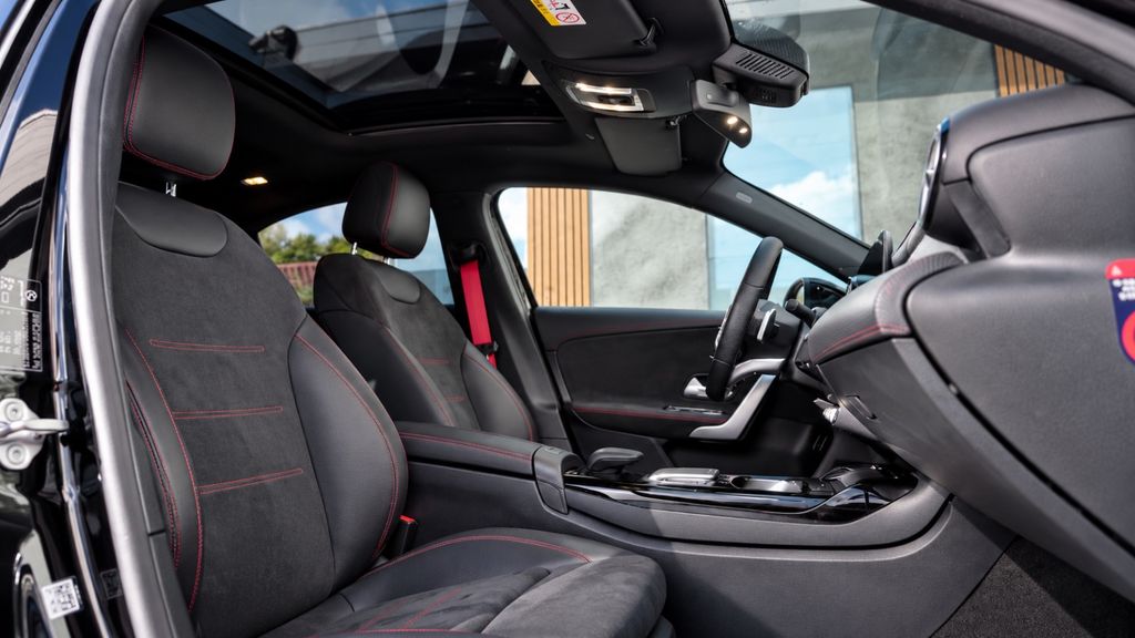 Mercedes-Benz A 35 AMG – Bild 17