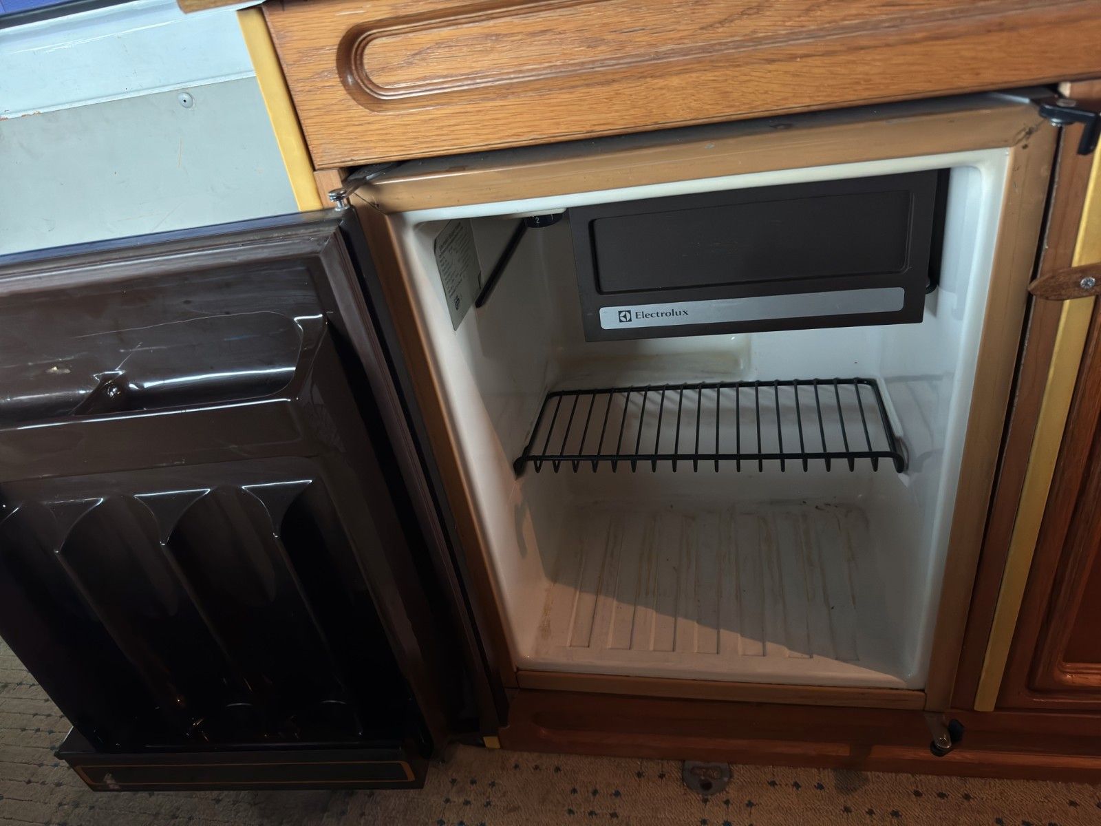 Fahrzeugabbildung Mercedes-Benz Sprinter *Camper Selbstumbau*Kamera*Standheizung