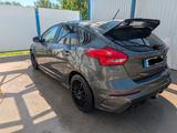 Ford Focus 2,3 EcoBoost 257kW RS Allrad RS - Ford Focus von privat