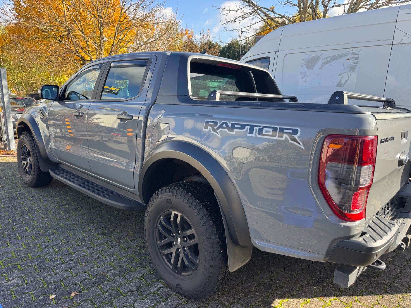 Fahrzeugabbildung Ford Raptor Performance LED+Navi+Standheizung+Keyless