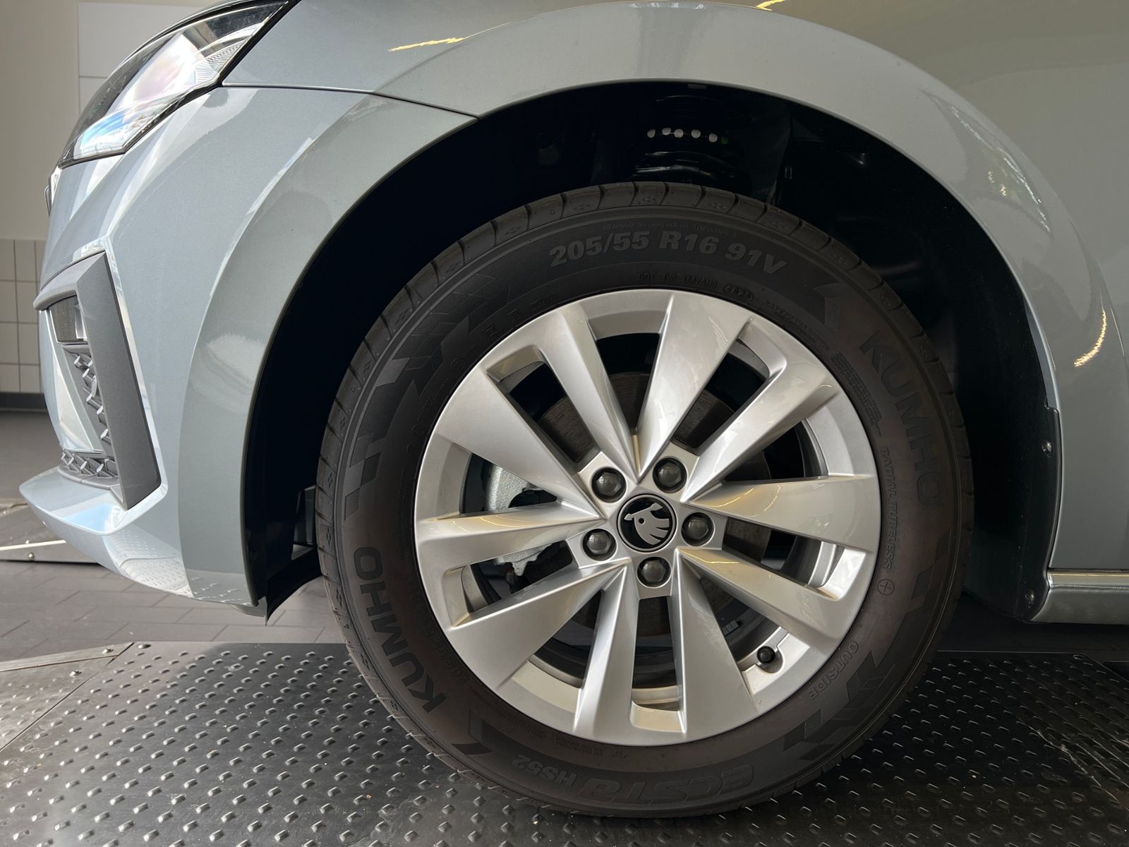 Fahrzeugabbildung SKODA Scala Selection 1.0 TSI DSG *AHK, LED, ACC, Kame