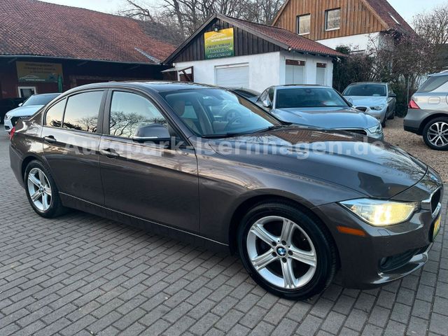 BMW 320d Luxury Line 135kW*Leder*Xenon*SZH*RFK*SDach