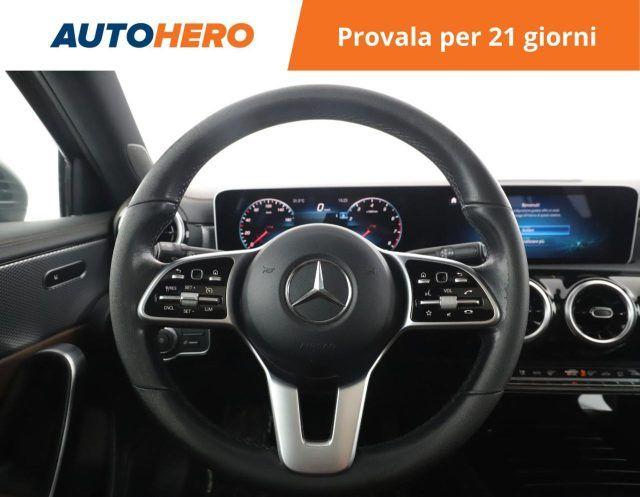 Mercedes-Benz A 220