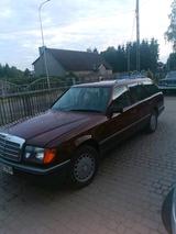 Mercedes-Benz Mercedes W124 300 turbo diesel mit H Kennz... - Mercedes-Benz E 300 mit Diesel-Antrieb: Turbo