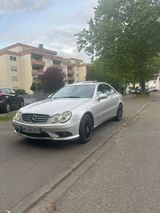 Mercedes-Benz CLK 320 AVANTGARDE Avantgarde - Mercedes-Benz CLK 320 aus 2004