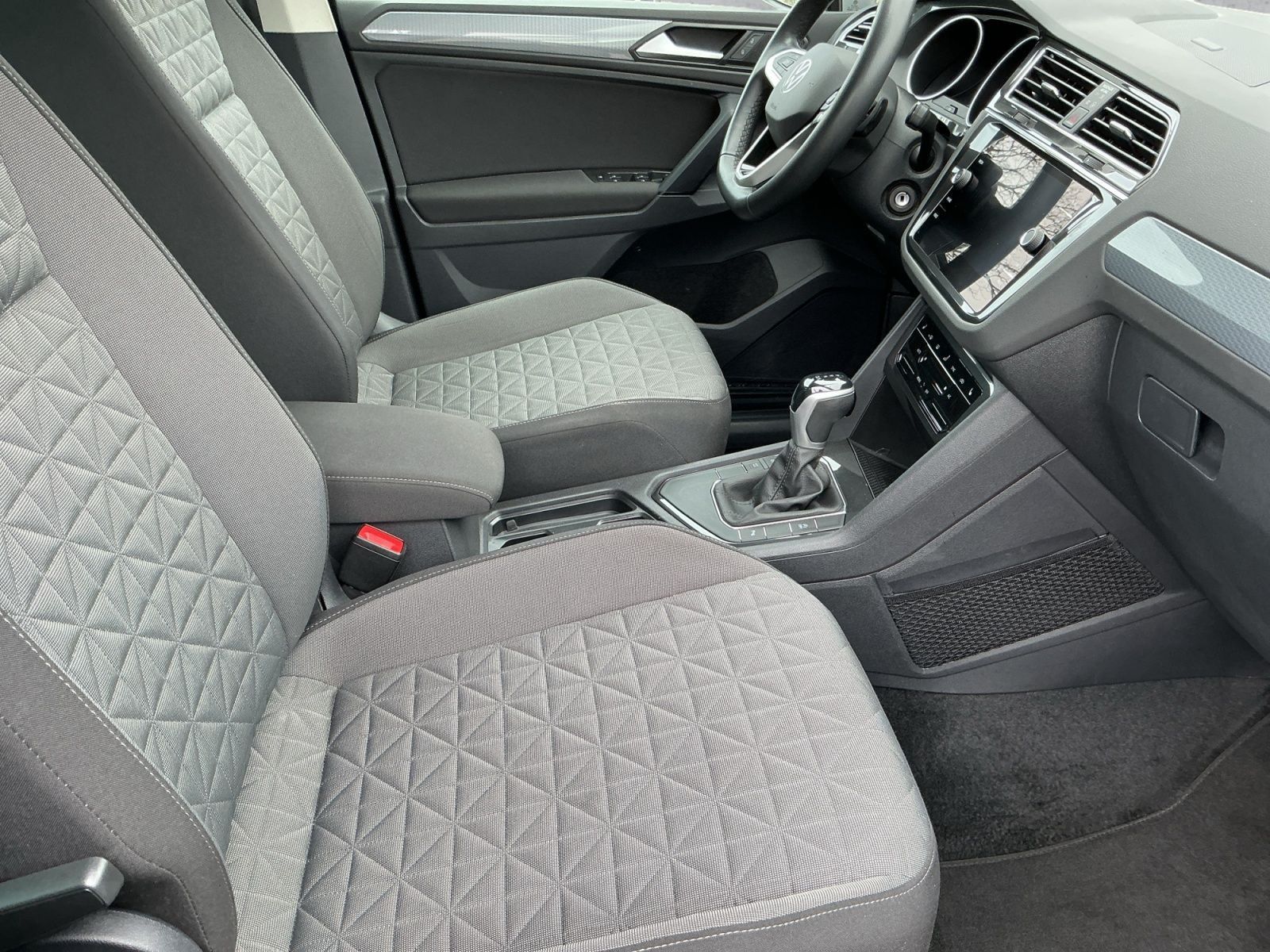 Volkswagen Tiguan - Bild 13