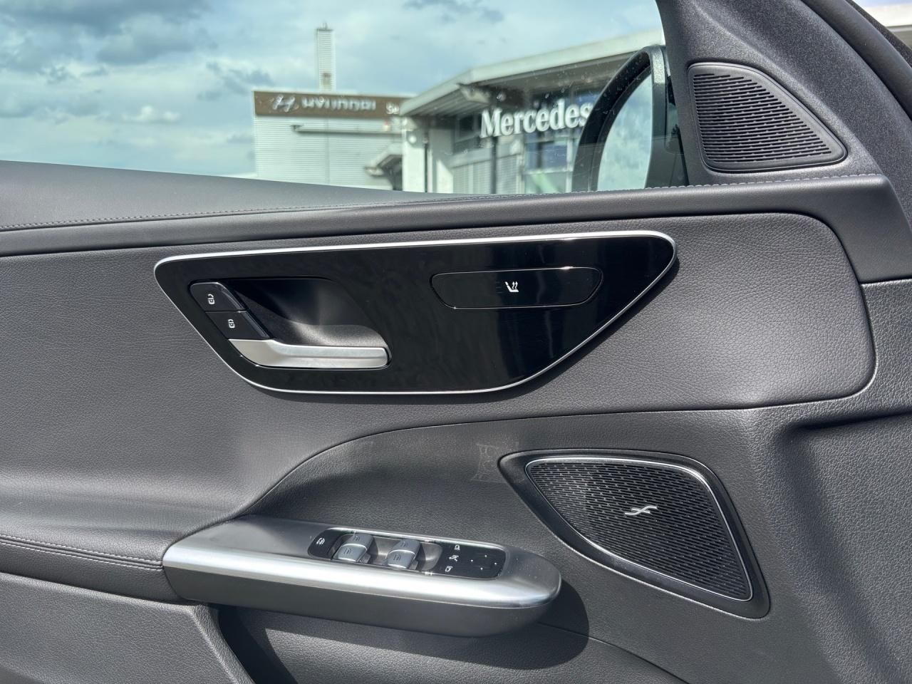 Fahrzeugabbildung Mercedes-Benz C 220 d 4M T  AMG AHK Pano Night Sound