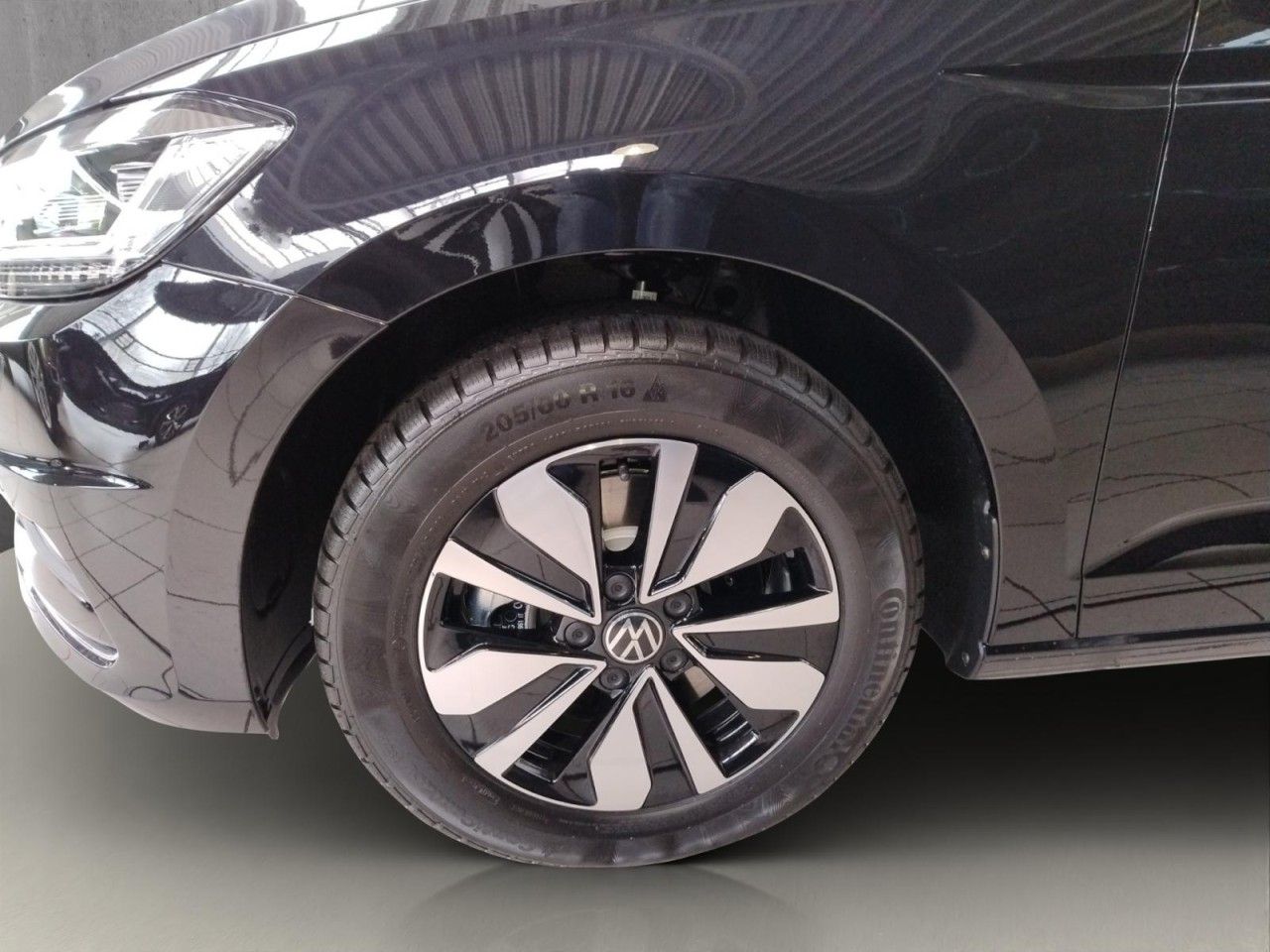 Touran MOVE 1.5 TSI DSG Klima Navi