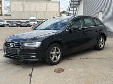 Audi A4 - 1