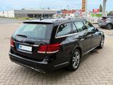 Mercedes-Benz E 200 Leder/ PDC / NAVI / 7 SITZER  - Mercedes Kombi 7-Sitzer
