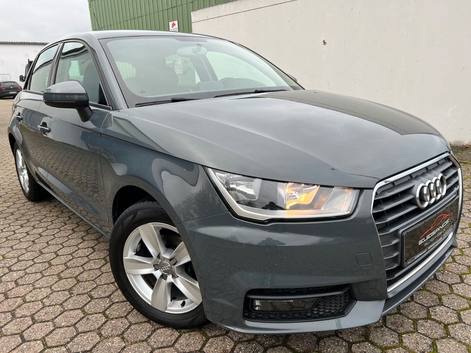 AUDI A1