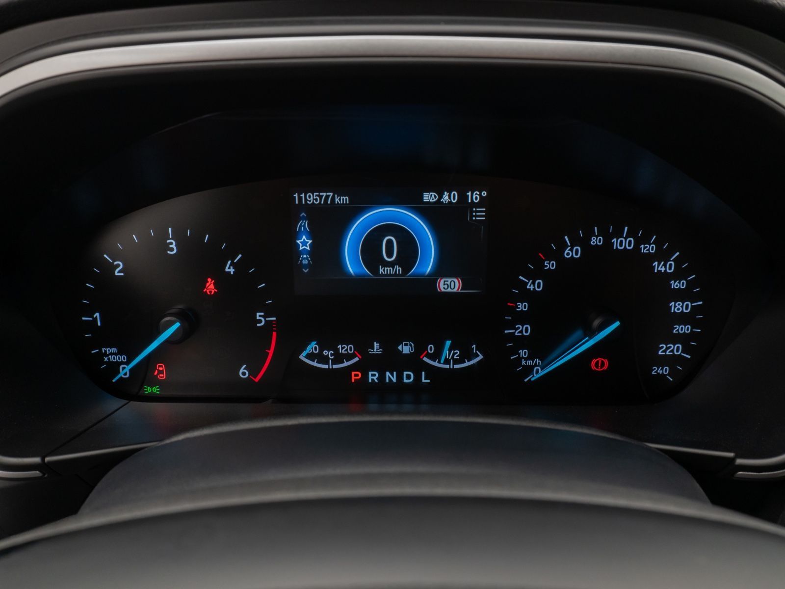 Fahrzeugabbildung Ford Focus Turnier Cool & Connect Kamera AHK Tempomat