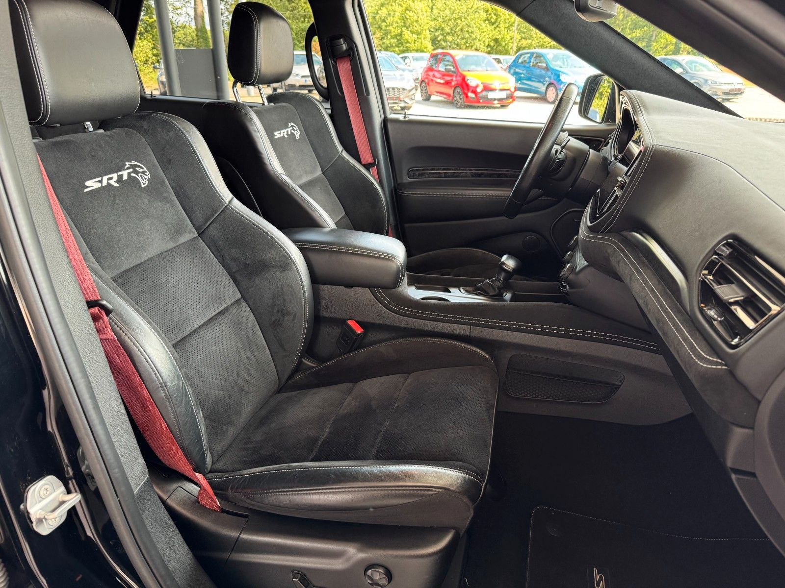 Fahrzeugabbildung Dodge Durango SRT Hellcat 6,2l Hemi Deutsche 1.Hand