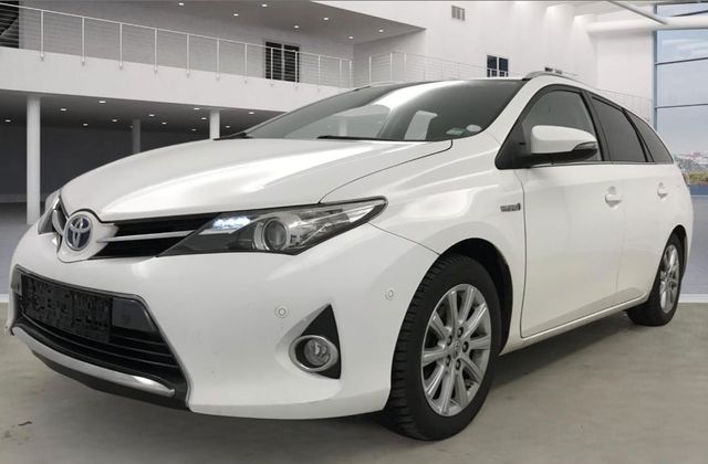 Toyota Auris Touring Sports Hybrid Edition NAVI*CAMERA