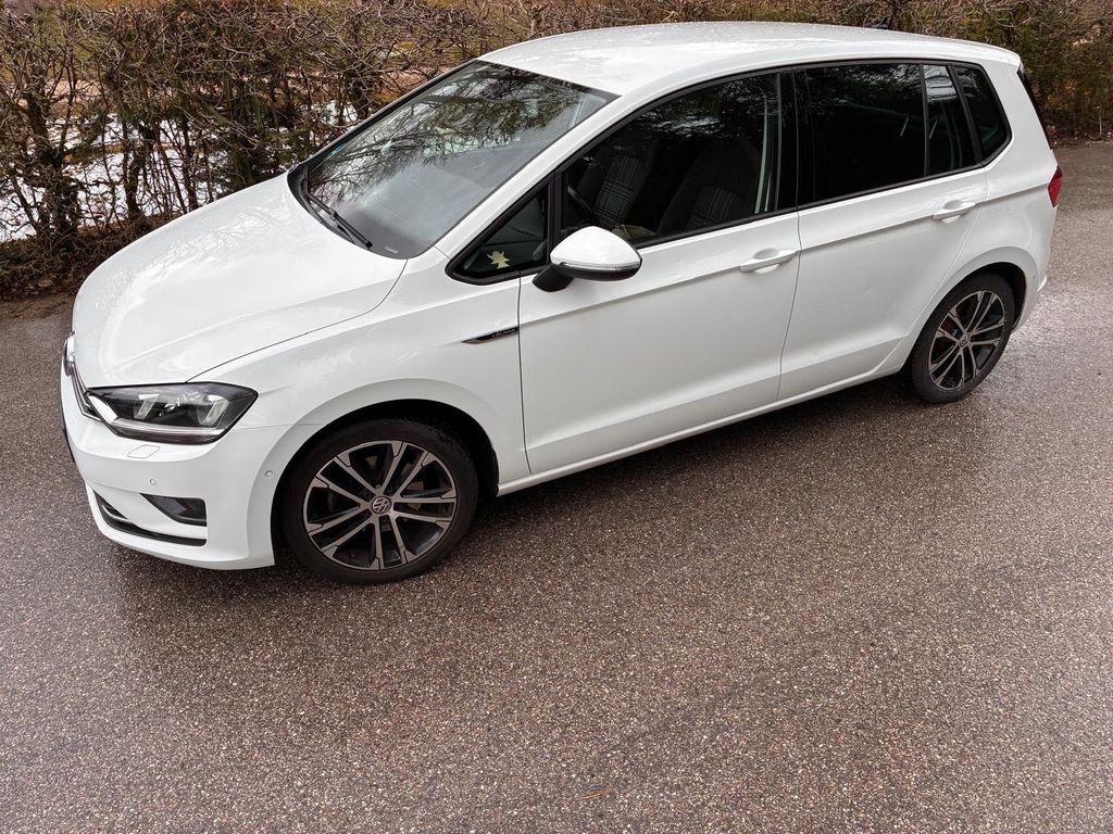 Image of Volkswagen Golf Sportsvan