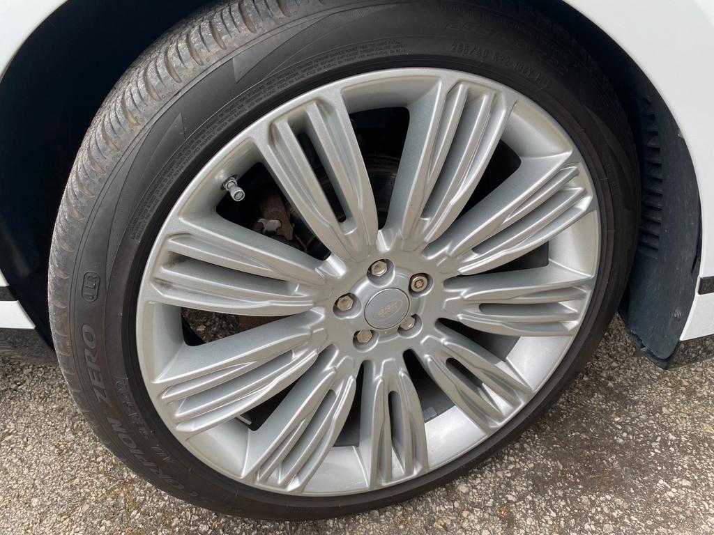 Land Rover Range Rover Velar