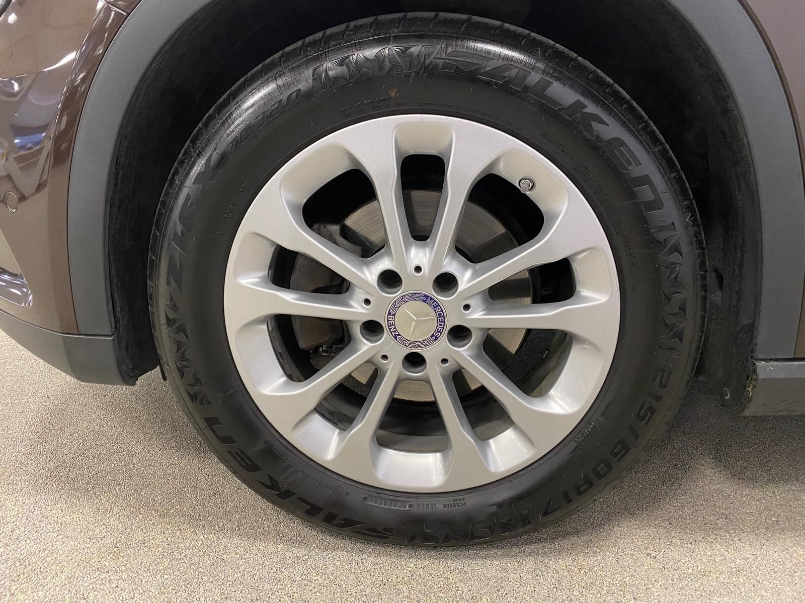 Fahrzeugabbildung Mercedes-Benz GLA 200 2.1 CDI KAT GLA 200 CDI / d (156.908) NA