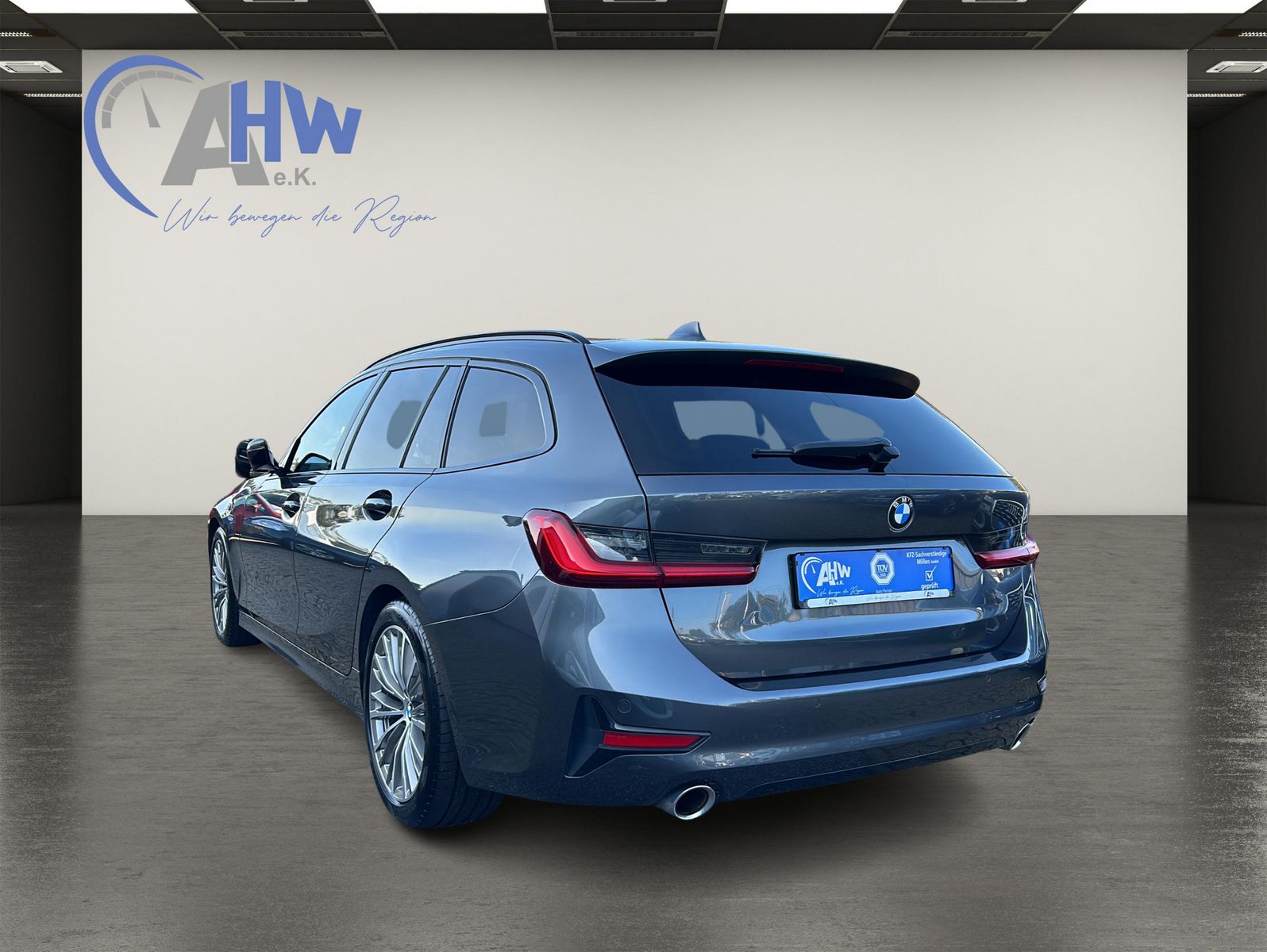 Fahrzeugabbildung BMW 320 d TouringSport Line