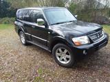 Mitsubishi Pajero 3,2 DI-D ElegaEDITION 20 ! 1HAND,7 SITZER - Mitsubishi Pajero aus 2003 mit Diesel-Antrieb