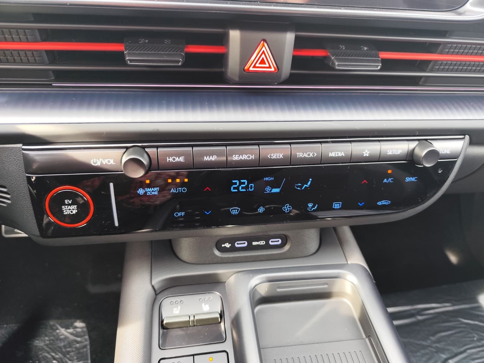 Hyundai IONIQ 6 – Bild 28