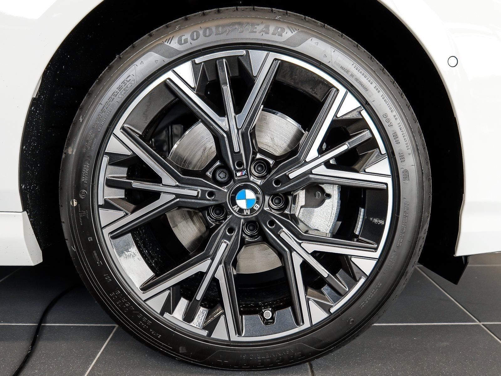 BMW 120 - Bild 4