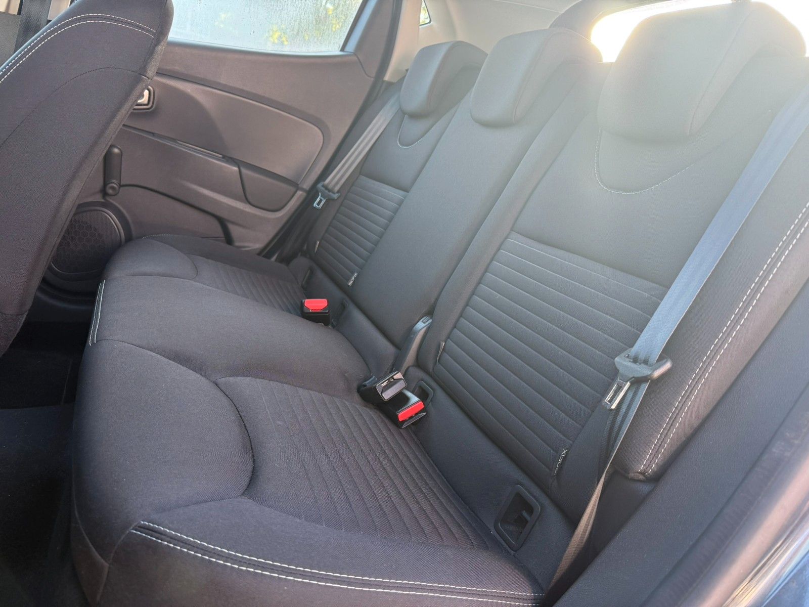 Fahrzeugabbildung Renault Clio IV Limited