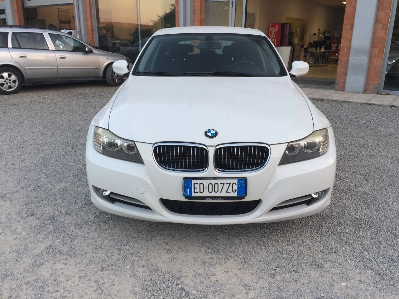 BMW 320 - 1